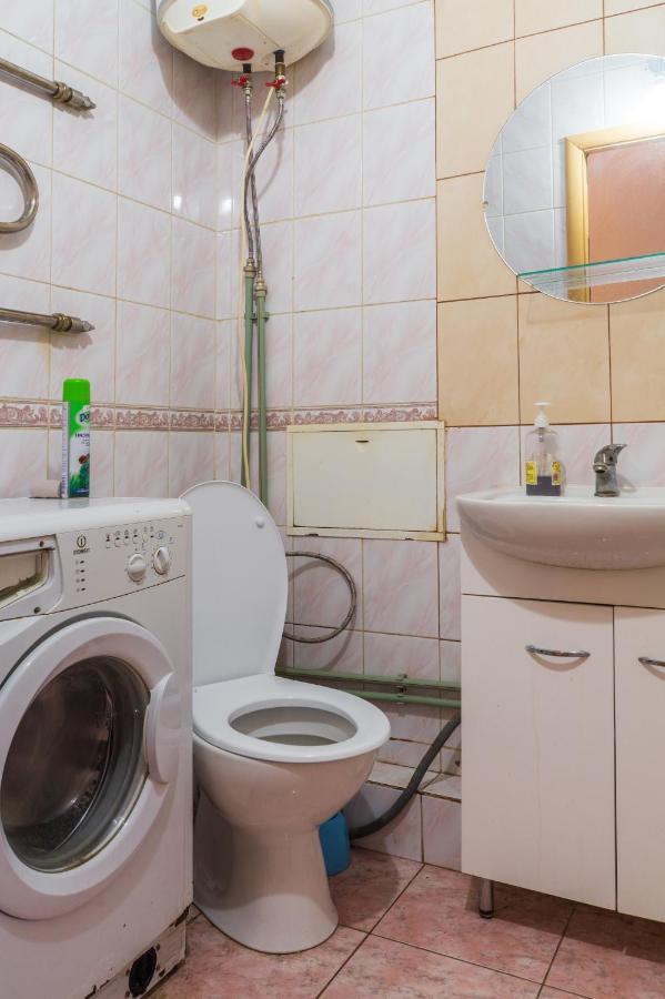 1 Комнатная Квартира По Улице Предславинская, 12 Kiew Exterior foto