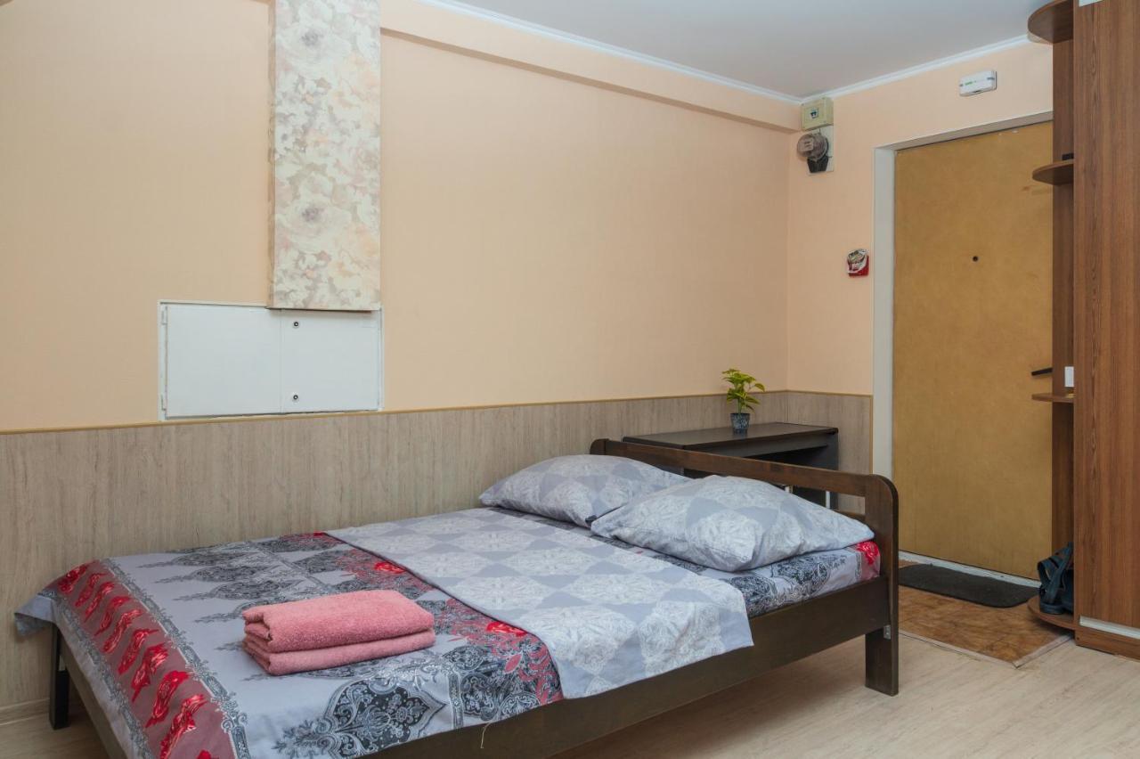 1 Комнатная Квартира По Улице Предславинская, 12 Kiew Exterior foto