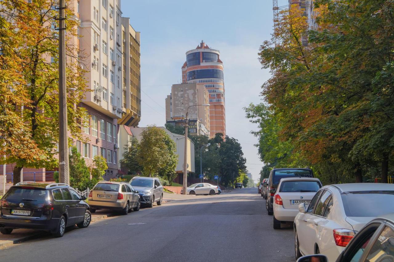 1 Комнатная Квартира По Улице Предславинская, 12 Kiew Exterior foto
