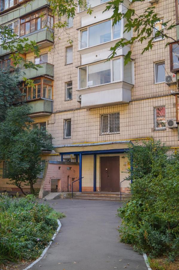 1 Комнатная Квартира По Улице Предславинская, 12 Kiew Exterior foto